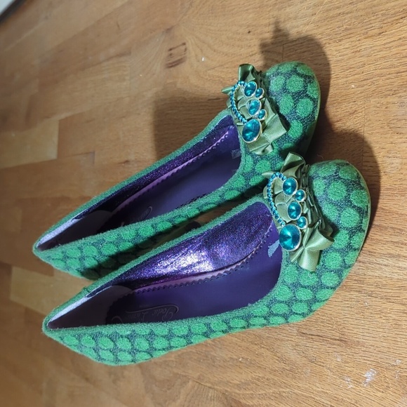 Poetic License Shoes - Poetic License Charm School Sz EU39.5 Green Polka Dot Heels